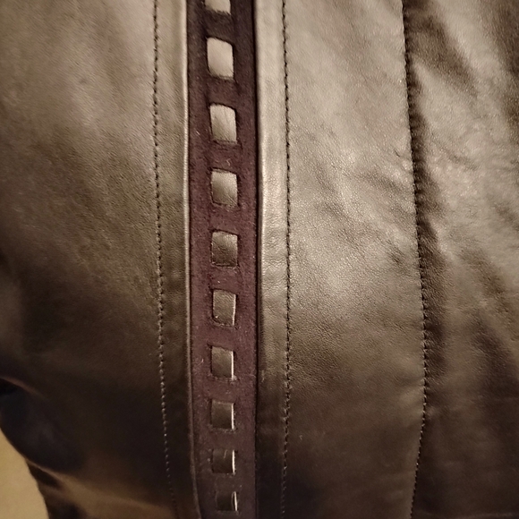 Men's Black Leather Jacket - Picture 9 of 12